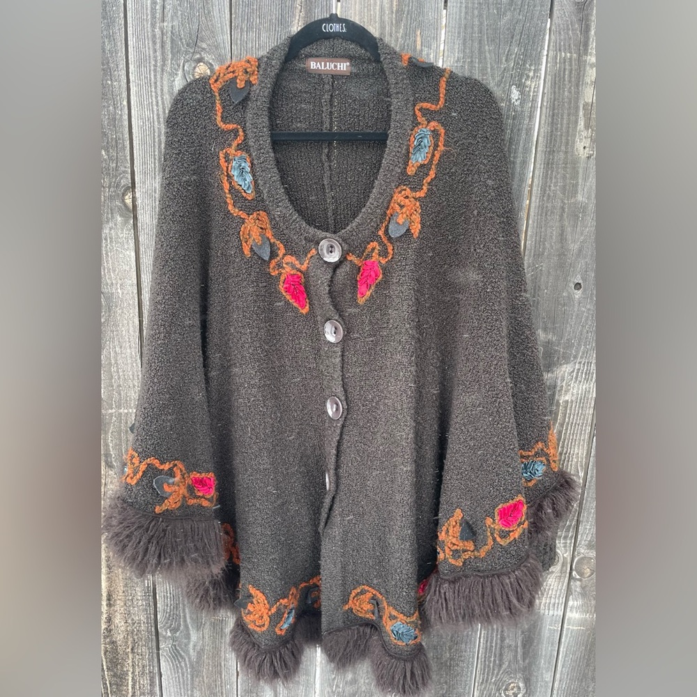 Baluchi Women’s Poncho. No size tag.